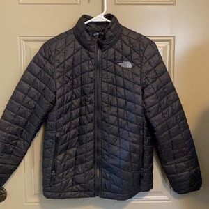 BOYS North Face Jacket